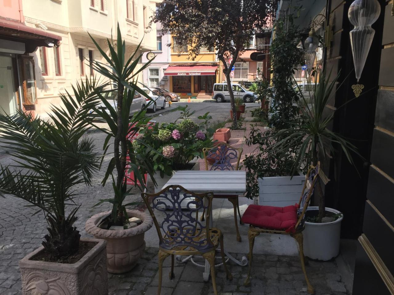 Avrasya Istanbul Hostel מראה חיצוני תמונה